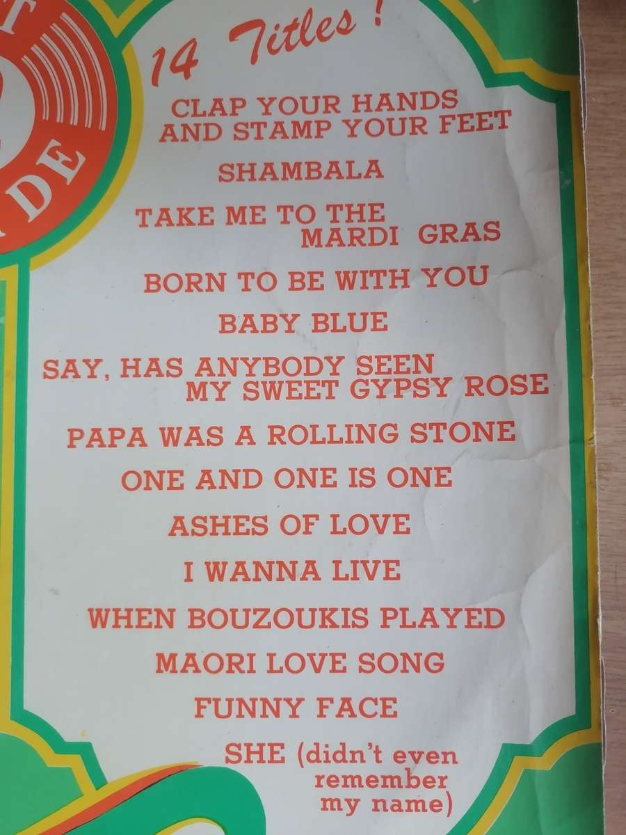 SPRINGBOK HIT PARADE 12 - VINYL IN VERY GOOD CONDITION - SEE BELOW FOR INFO.