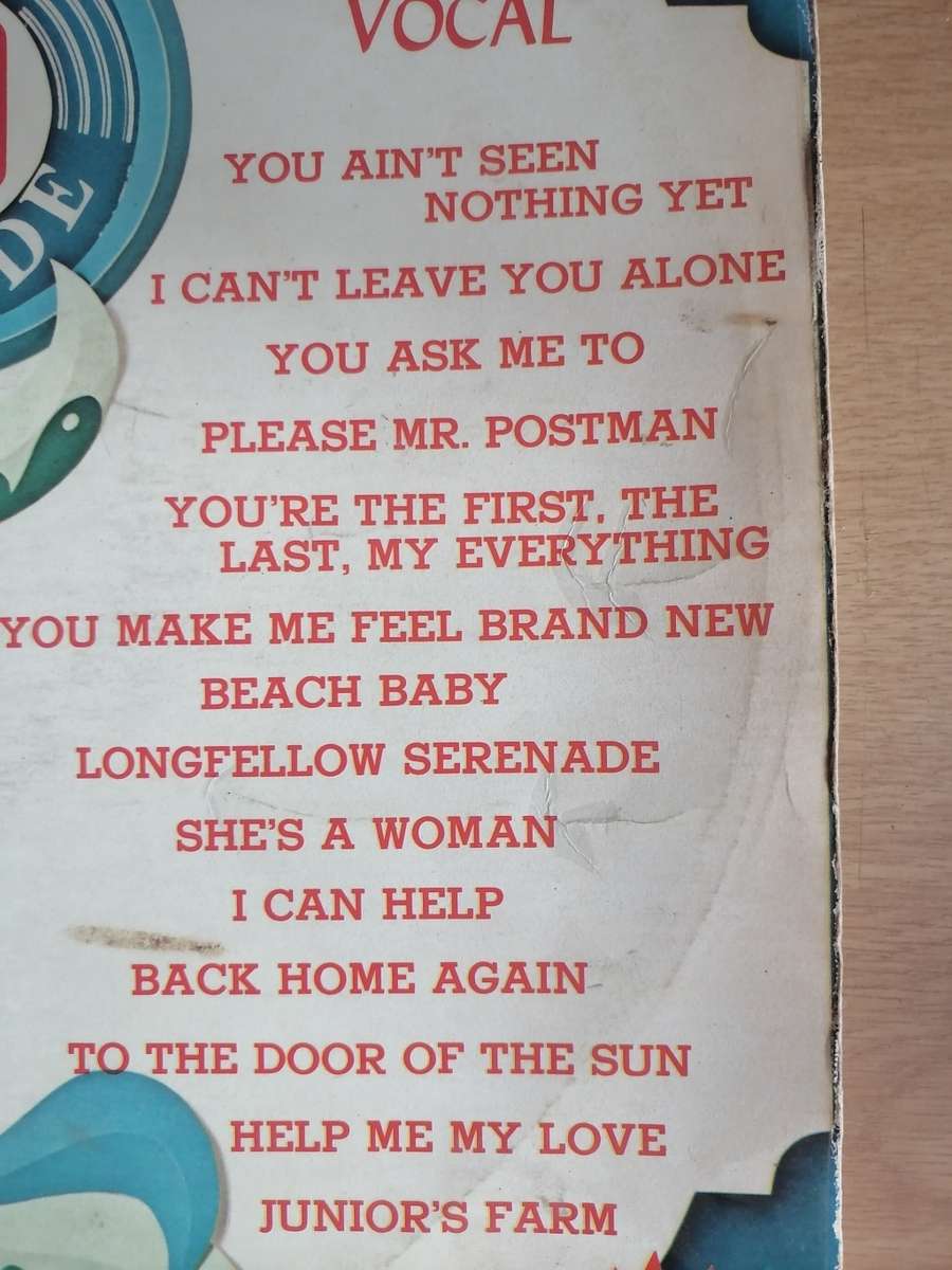 SPRINGBOK HIT PARADE 20 - VINYL IN VERY GOOD CONDITION - SEE BELOW FOR INFO.