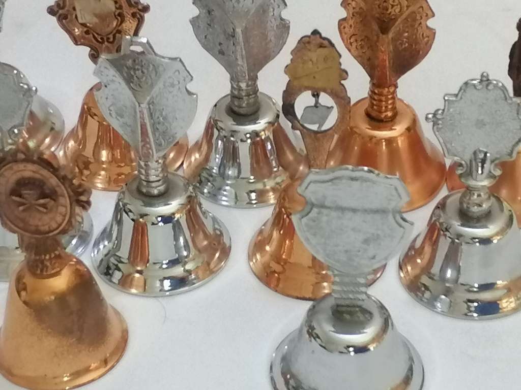 A LOT OF 11x STUNNING COLLECTION BELLS, PERFECT CONDITION - PLEASE READ BELOW.