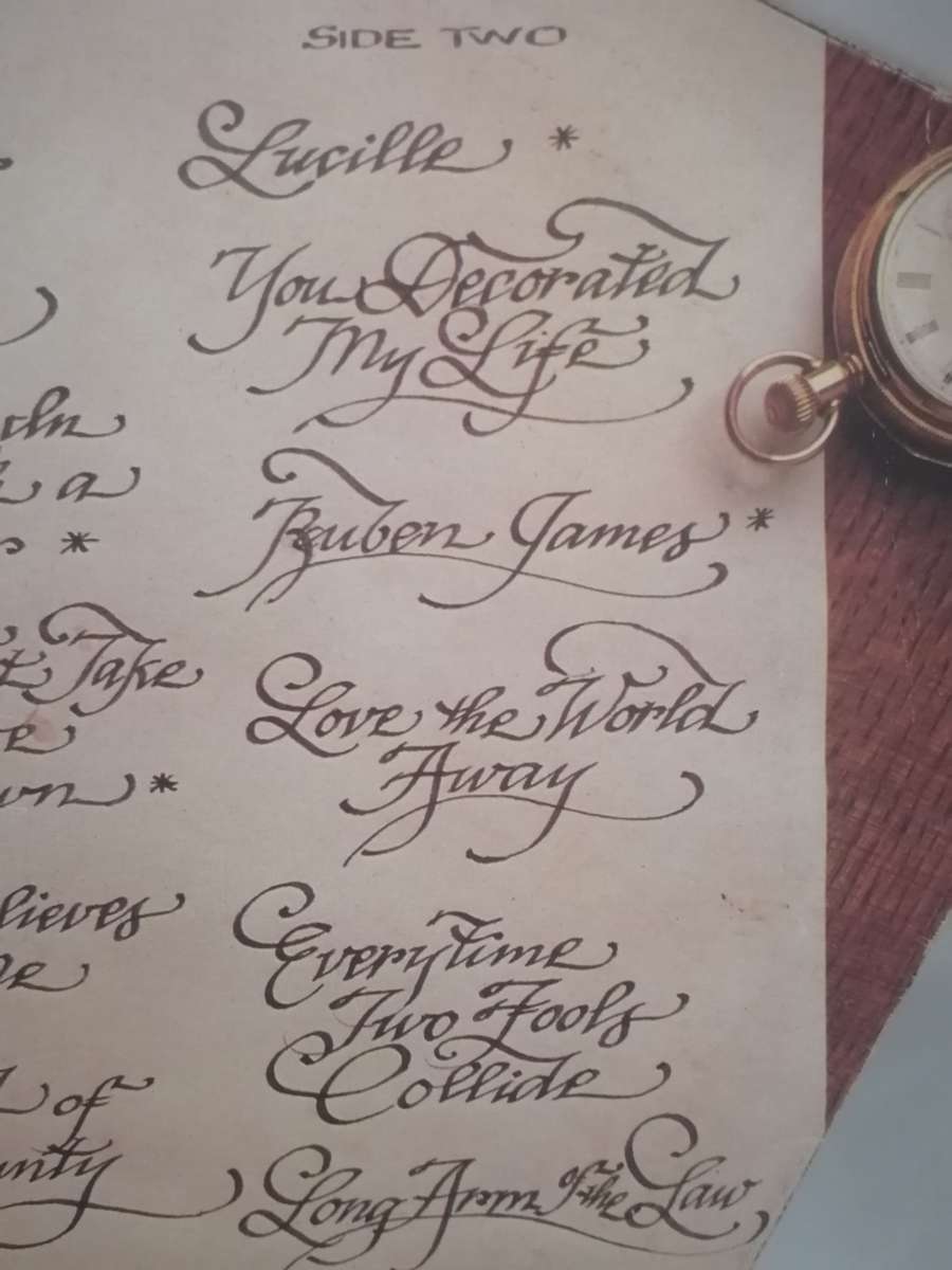 KENNY ROGERS - GREATEST HITS - VINYL IN VERY GOOD CONDITION - SEE BELOW FOR INFO.