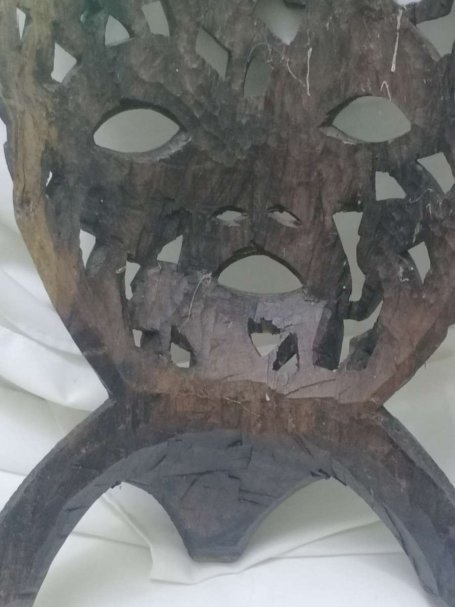EXQUISITE - LARGE ANTIQUE HARD ,HEAVY WOOD MASKED & SMALL FIGURE ART CARVING - PLEASE READ BELOW.