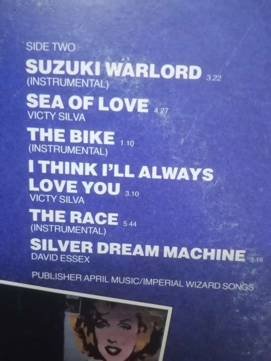 DAVID ESSEX (SILVER DREAM RACER) - VINYL IN EXCELLENT CONDITION - SEE BELOW FOR INFO.