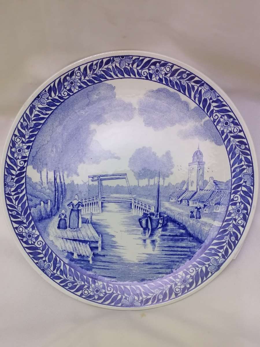 VINTAGE - LARGE DELFT BOCH BELGIUM PORCELAIN WALL PLATE - VERY GOOD COND. - PLEASE READ BELOW.