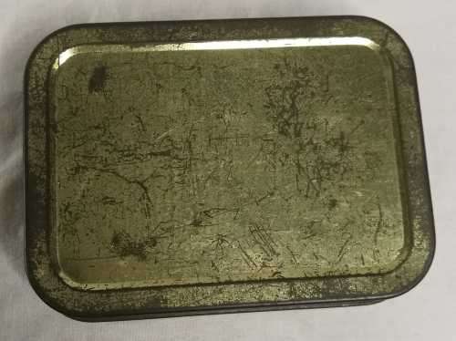 W.D.and H.O.Wills. `Golden Virginia` 2Oz. Tin