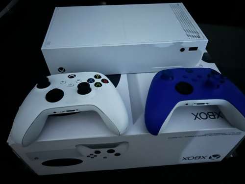 3 Months Old XBOX Series S