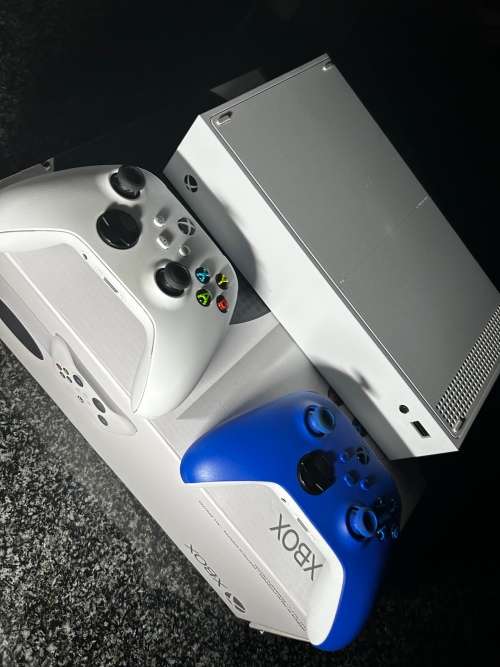 3 Months Old XBOX Series S
