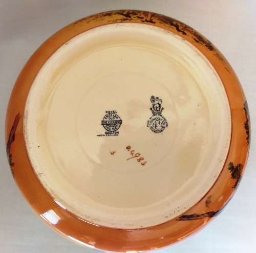 Royal Doulton Old English Scenes `The Gleaners` Rose Bowl