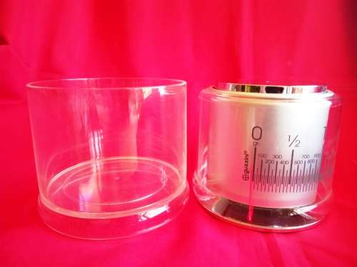 Guzzini Bilance Acrylic Grammy Mechanical Kitchen Scale recanting Italy