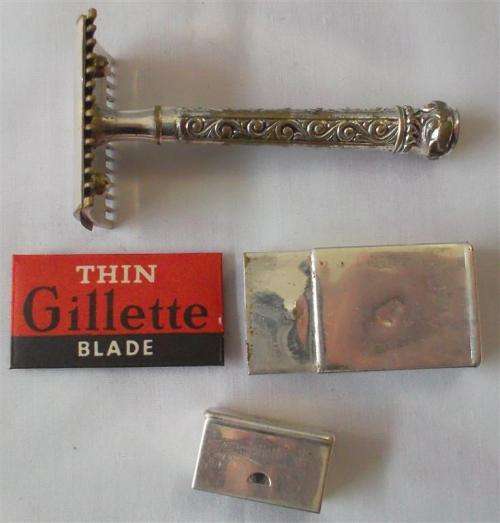 Vintage Gillette  Razor