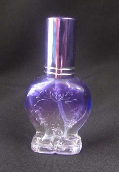 Refillable perfume bottle
