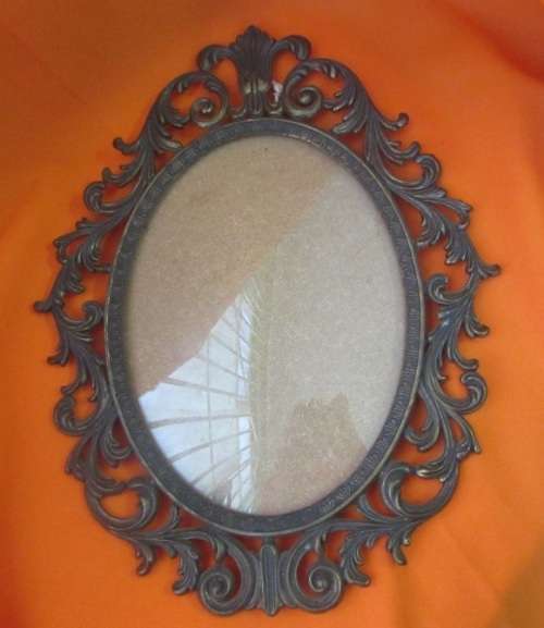 Brass wall hanging photo frames Made in Italy