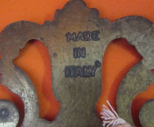 Brass wall hanging photo frames Made in Italy