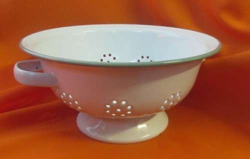 Enamel Colander (White)