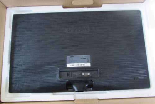 Samsung 24" led monitor model s24d300hl