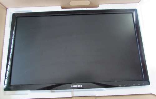 Samsung 24" led monitor model s24d300hl