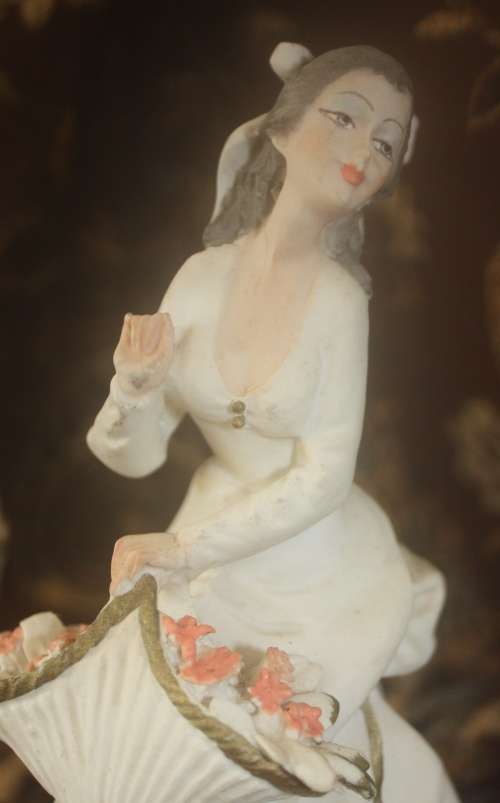 Two signed Italian A.Belcari Capodimonte figurines