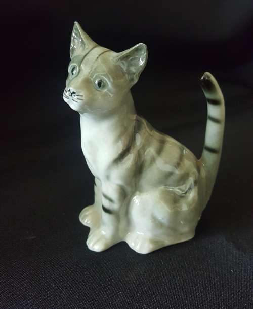 CAT FIGURINE