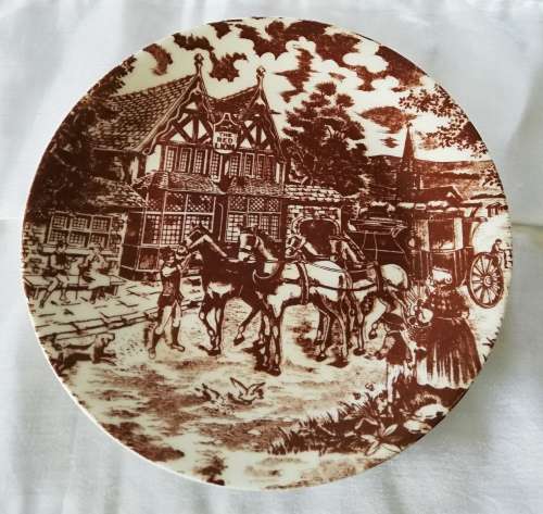 Constantia Fine China Small Plate - Made in RSA `THE RED LION`