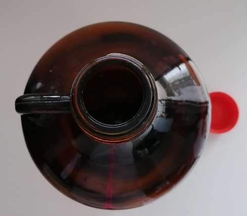 Amber Bottle with handle 2.5L