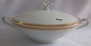 Beautiful Large Noritake Ashleigh 6224 Serving Bowl with Lid