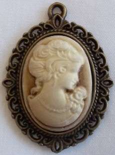 Small Cameo Pendant