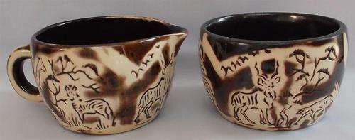 Crescent ware Milk and Sugar Set