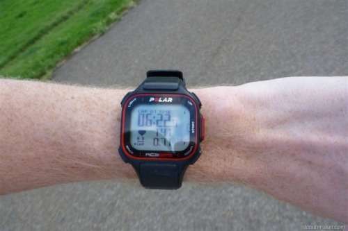 POLAR RC3 GPS WATCH,RUNNING,CYCLING,ETC, VERY GOOD CONDITION, HEART RATE MONITOR, CHARGE CABLE