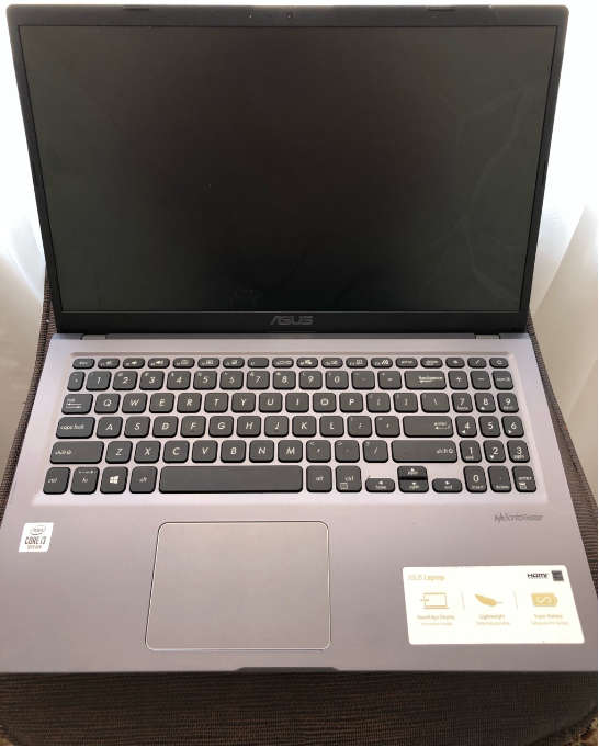 ***Selling as non-functional*** ASUS X515JA Intel Core i3 10th Gen laptop ***Selling as non-function