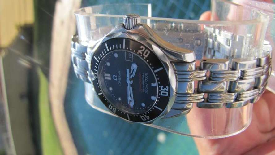 OMEGA SEAMASTER 300M LADIES WATCH IN BOX MINT  @@ NO RESERVES@@