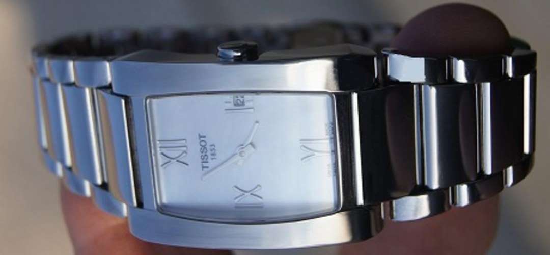 Tissot Women Mother of Pearl  T-Trend Generosi-T TIMEPIECE  MINT @@ NO RESERVES@@