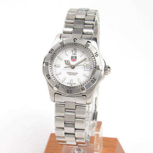 TAG Heuer  Professional  200 m MINT Ladies     NO RESERVES