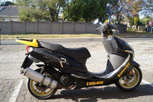 JONWAY , MOTORCYCLE SCOOTER