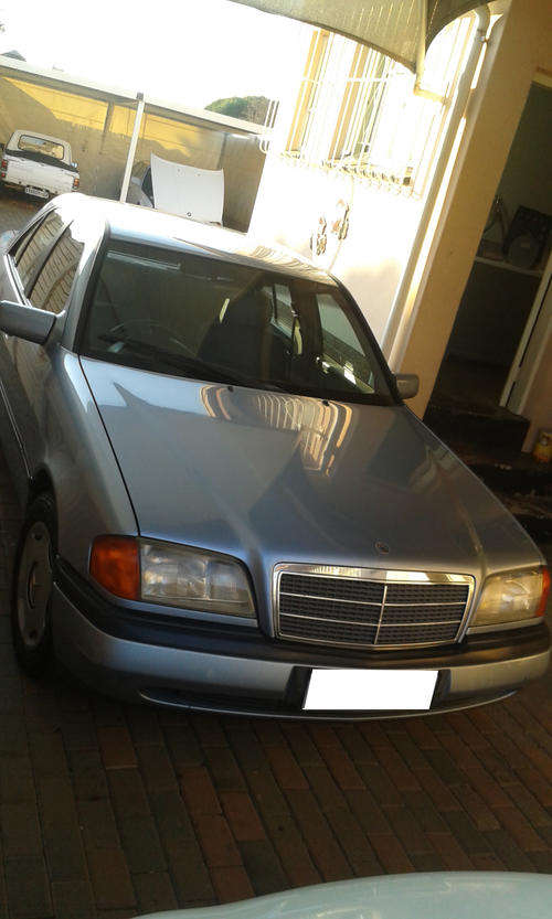 MERCEDES BENZ W202