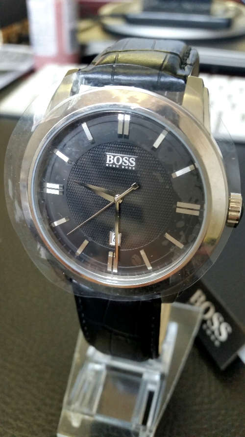 HUGO BOSS MENS WATCH: ROUND DIAL & BLACK LEATHER