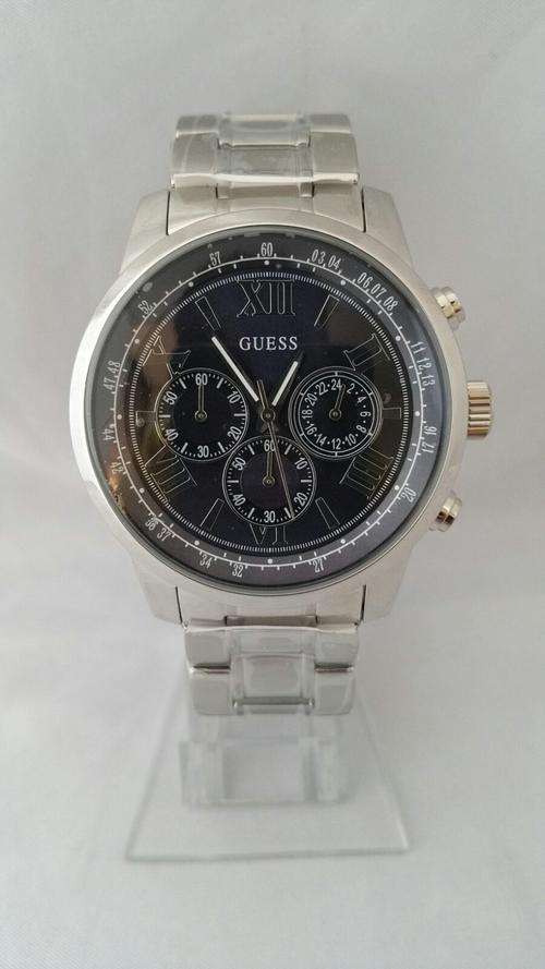 *****R1 AUCTION**** GUESS MENS WATCH