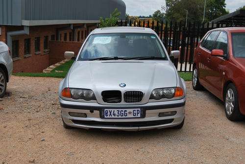 ***LATE ENTRY*** 2001 BMW 3-SERIES 320I