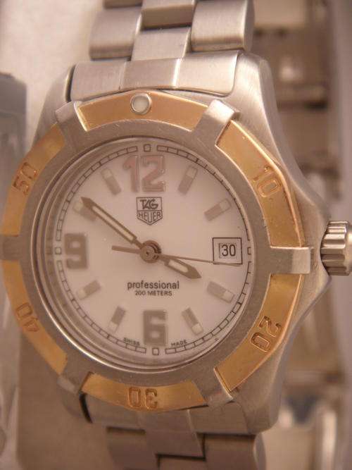 TAG Heuer  PROFESSIONAL  200M LADIES 2 TONE @@@@   NO RESERVES   *****  @@@@   NO RESERVES   *****