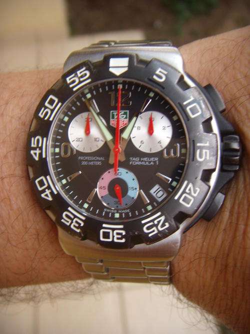 TAG HEUER  FORMULA 1 CHRONOGRAPH IN BOX @@ NO RESERVES@@