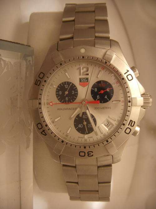 TAG HEUER AQUARACER  300M BOX & PAPERS     @ESTATE@    NO RESERVES