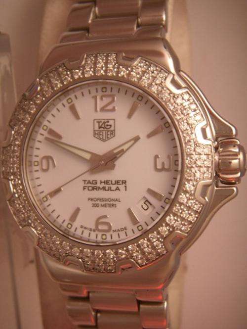 TAG HEUER FORMULA 1 SHARAPOVA  IN BOX DEMO  200M ^^120 diamonds^^   BLACK     @@ NO RESERVES@@