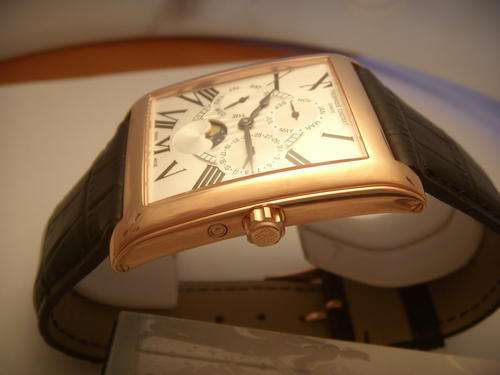 FREDERIQUE CONSTANT MOONPHASE     @@NEW@@         NO RESERVES