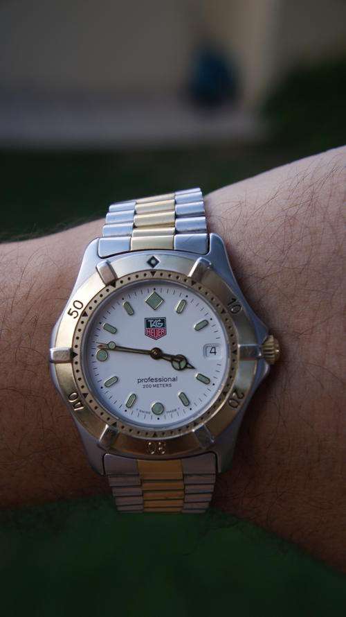 TAG HEUER PROFESSIONAL 200M GOLD  EXCELLENT    @@ NO RESERVES@@