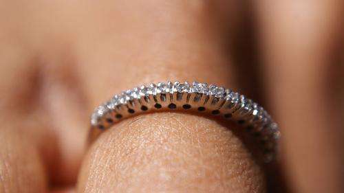 WHITE GOLD 16  DIAMOND RING  #NO  RESERVES#      LIQUIDATION