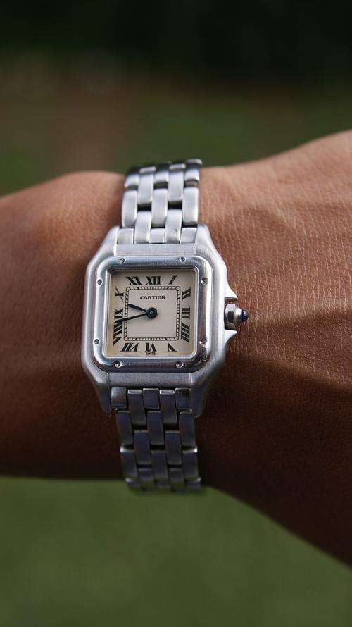 CARTIER TANK FRANCAISE LADIES  MINT SERVICED        NO RESERVES