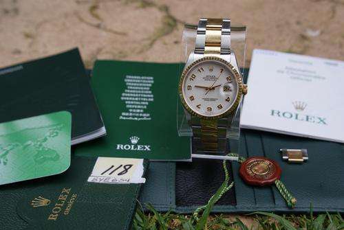 ROLEX OYSTER PERPETUAL DATEJUST GOLD  #  MINT  #     @@ NO RESERVES@@