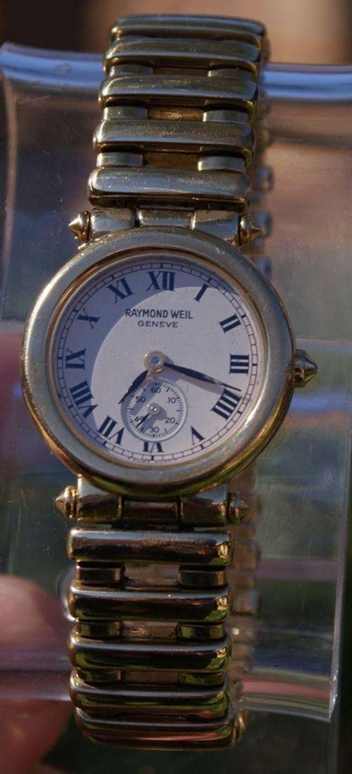 RAYMOND WEIL LADIES  GOLD WATCH   @@ NO RESERVES@@ GENUINE AUCTION