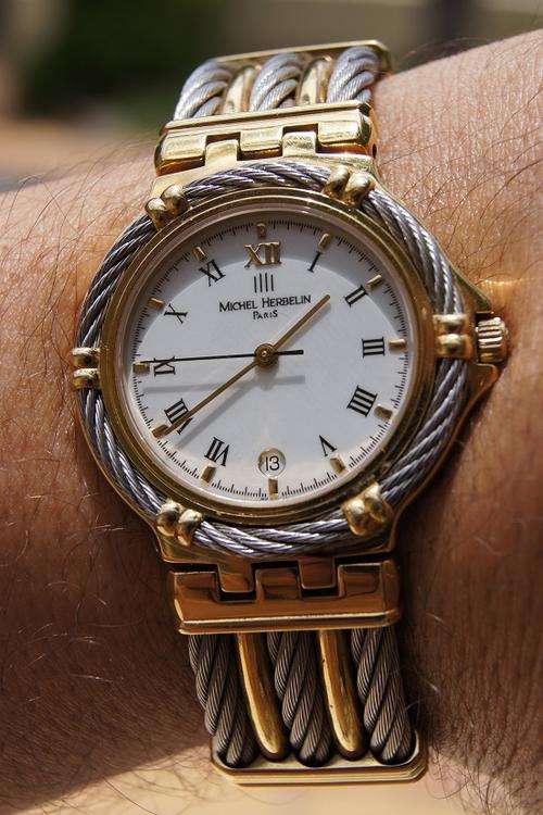 MICHEL HERBELIN  GENTS GOLD  WATCH @@ NO RESERVES@@