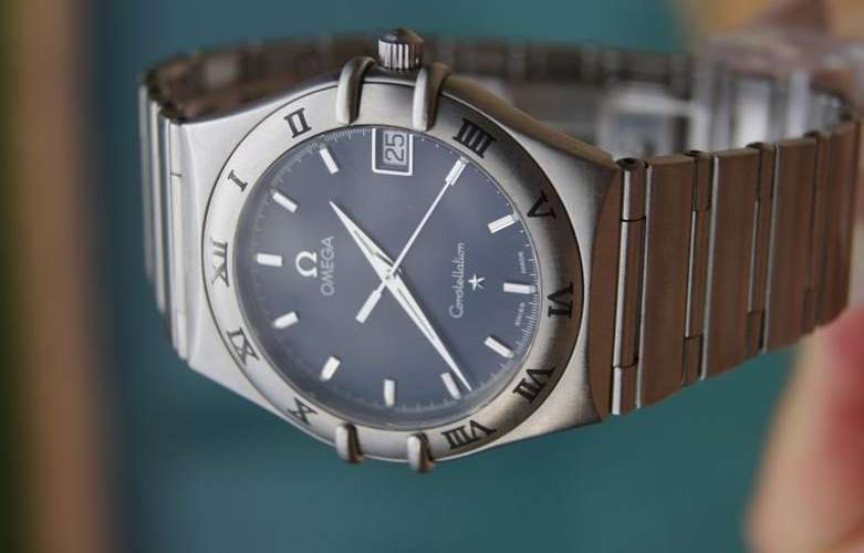 OMEGA CONSTELLATION GENTS WATCH         NO RESERVES