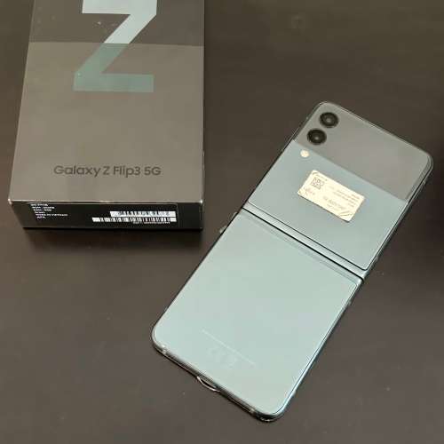 *FREE SHIPPING * Samsung Galaxy - Z Flip 3 - 5G - 256GB -Single Sim -
