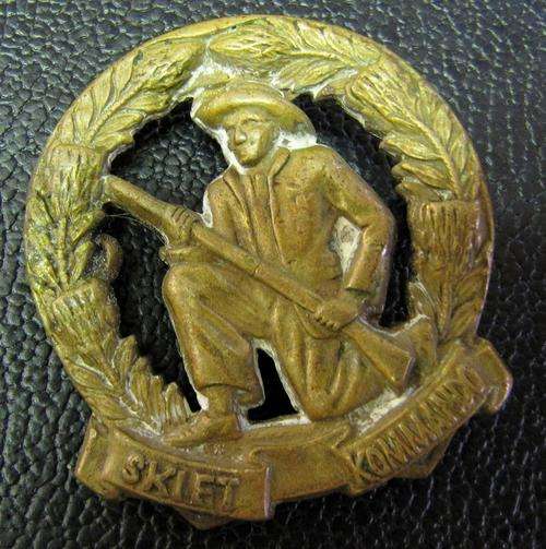 SADF 'Skiet Kommando' beret badge - 40mm